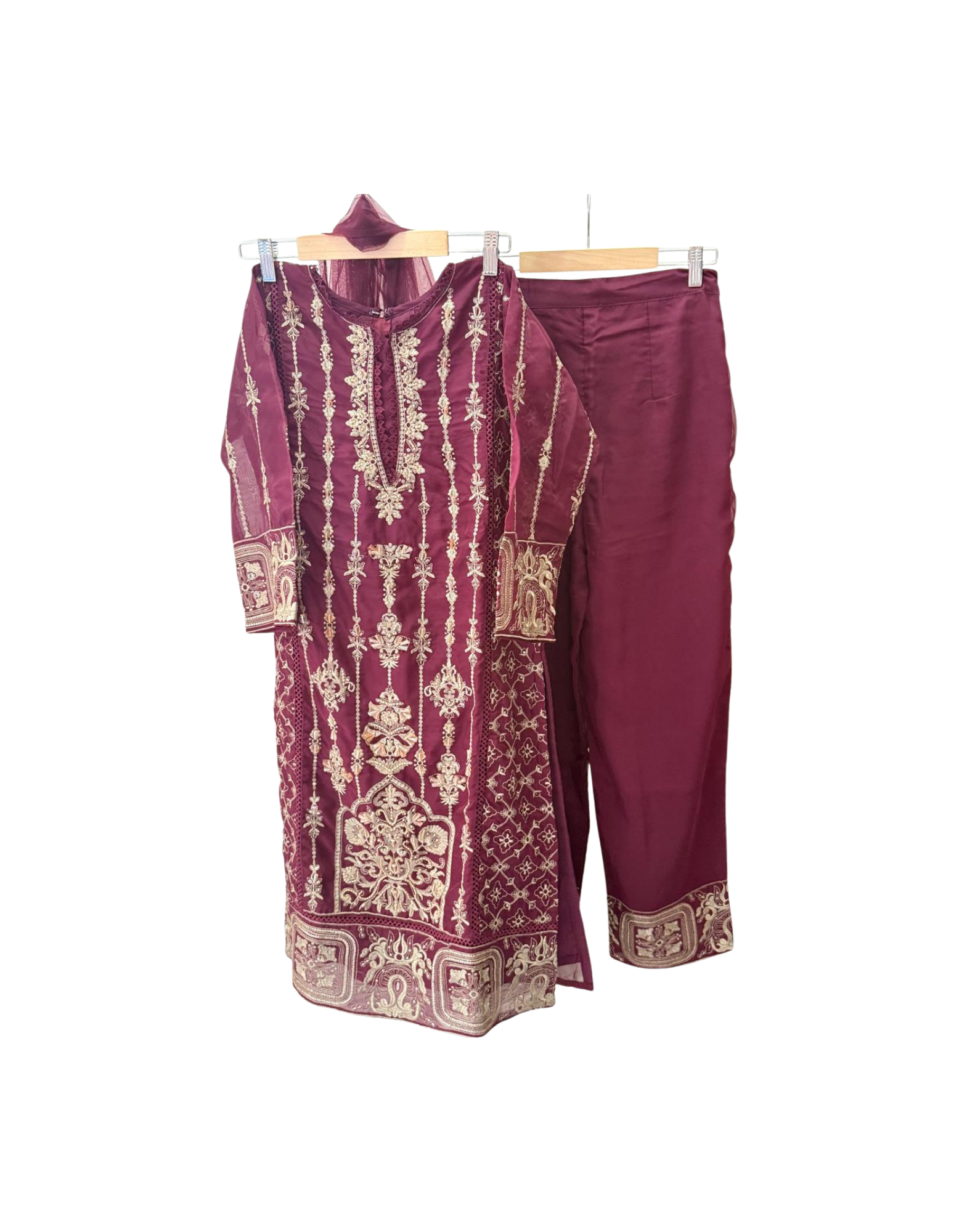 ✨ Ethnic Luxury Embroidered Suit Set ✨