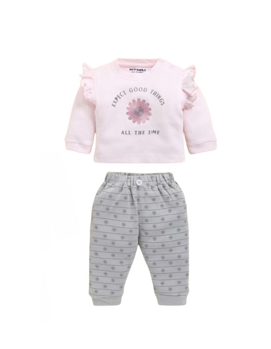 “Give your baby girl the perfect blend of style, comfort, and cuteness with this premium cotton outfit set.”