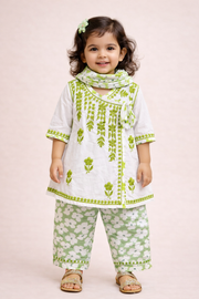 ✨ Cute Ethnic Wear Set for Baby Girls  ✨