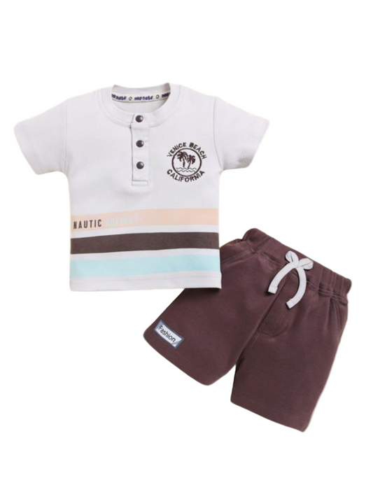 Stylish 2-piece outfit for baby boys – comfy, trendy & perfect for everyday wear!"