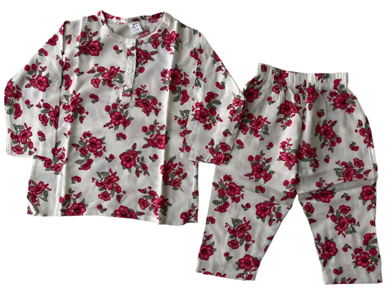 Let your little one bloom in comfort with this charming floral pajama set!-zoom-