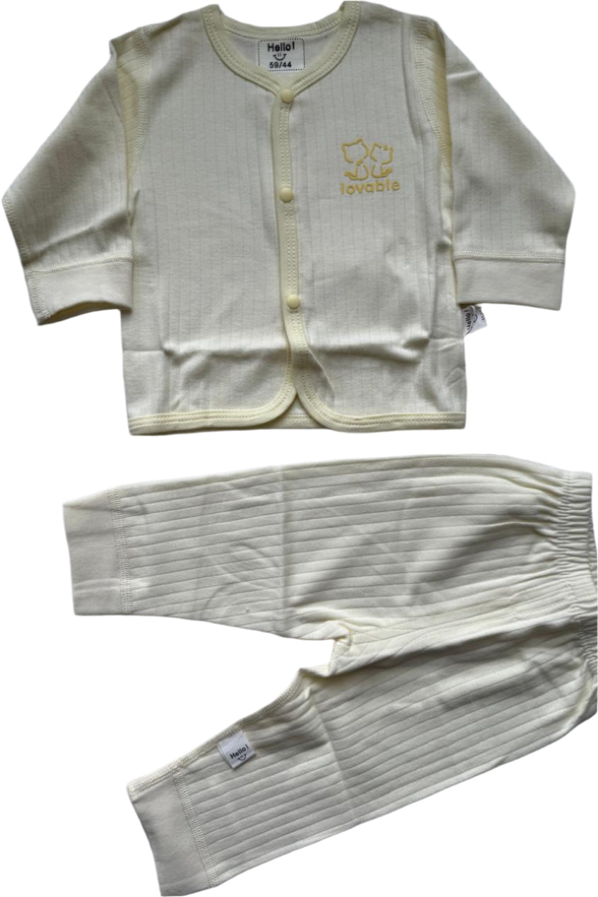 These pastel sets keep your baby cozy while looking adorable all day.(set of 3)