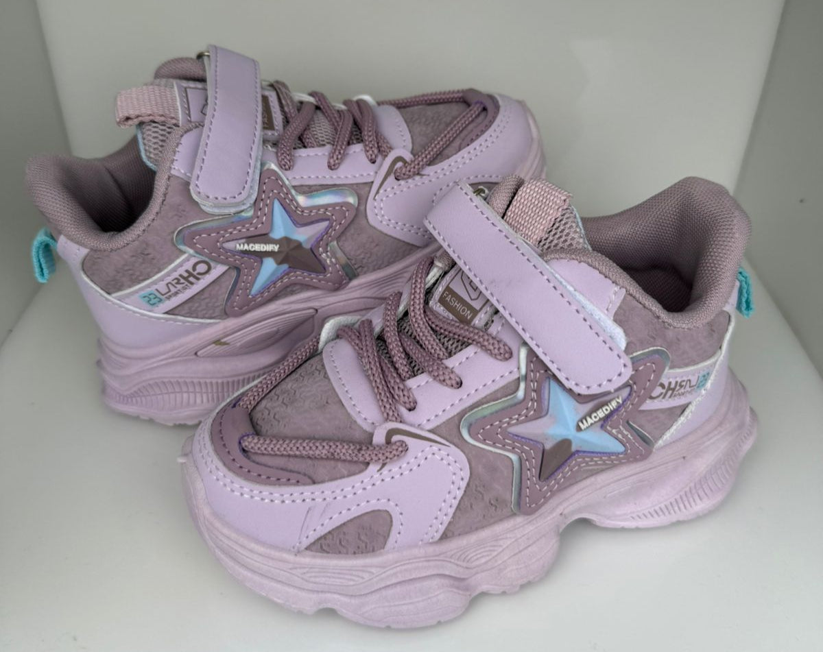 All-Terrain Kids’ Sneakers – Tough Grip, Cool Style for Little Explorers