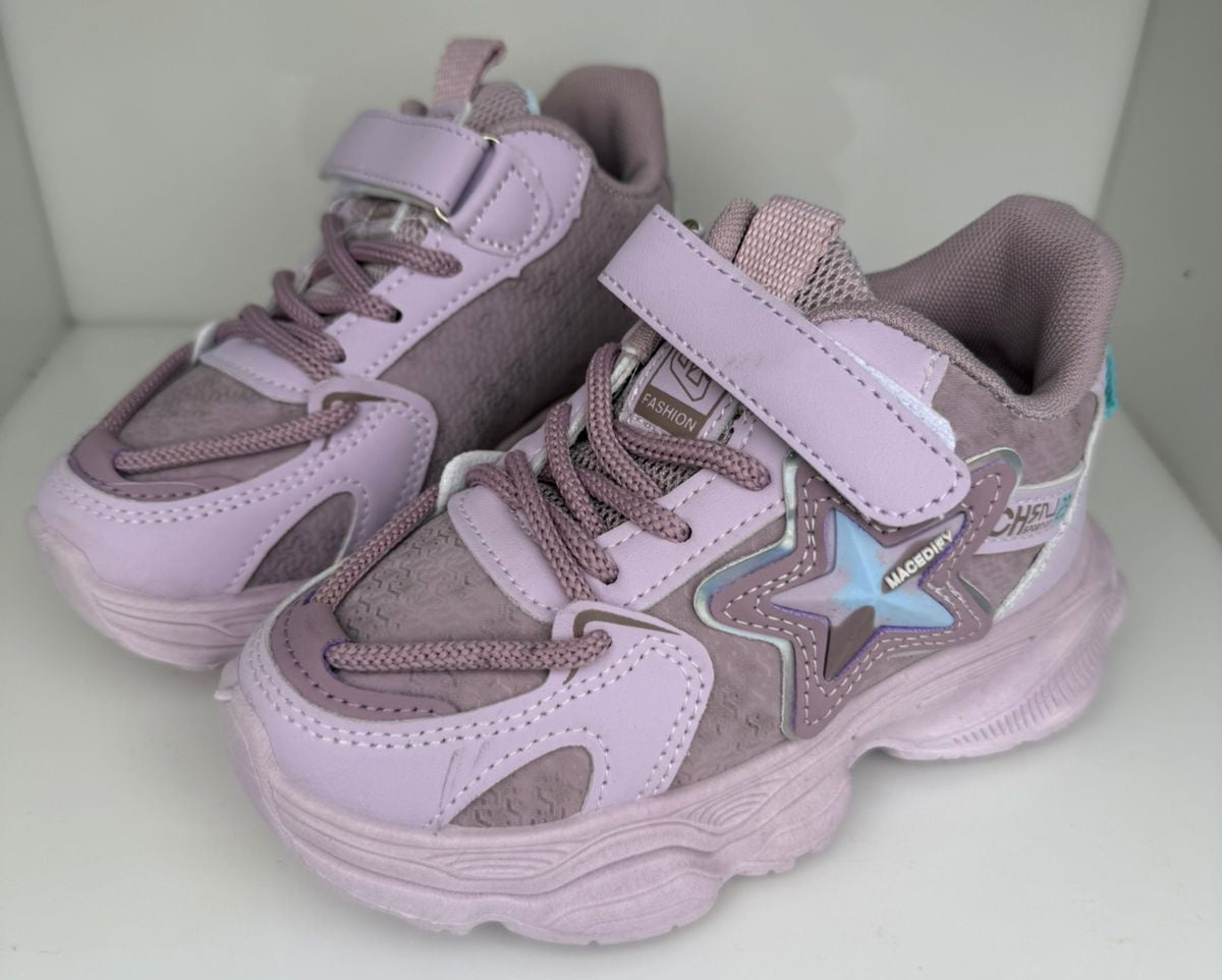 All-Terrain Kids’ Sneakers – Tough Grip, Cool Style for Little Explorers