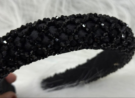 ✨ Handmade crystal-beaded hairband – elegant, festive &amp; classy!