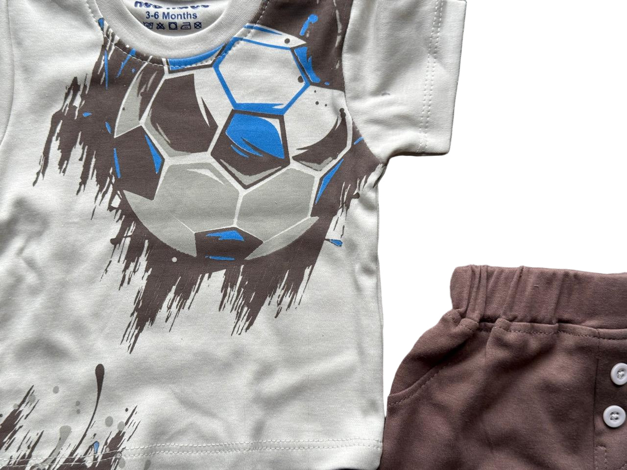 👉 Perfect for active little boys who love sporty style!