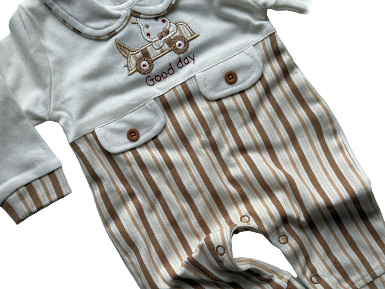 “Soft, cute, and easy – the perfect romper for your baby’s good day!”