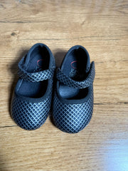 ✨ Mini Me Kidz Black Diamond-Pattern infant Shoes ✨