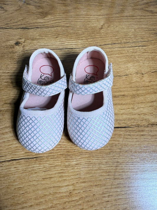 ✨ Mini Me Kidz Black Diamond-Pattern infant Shoes ✨