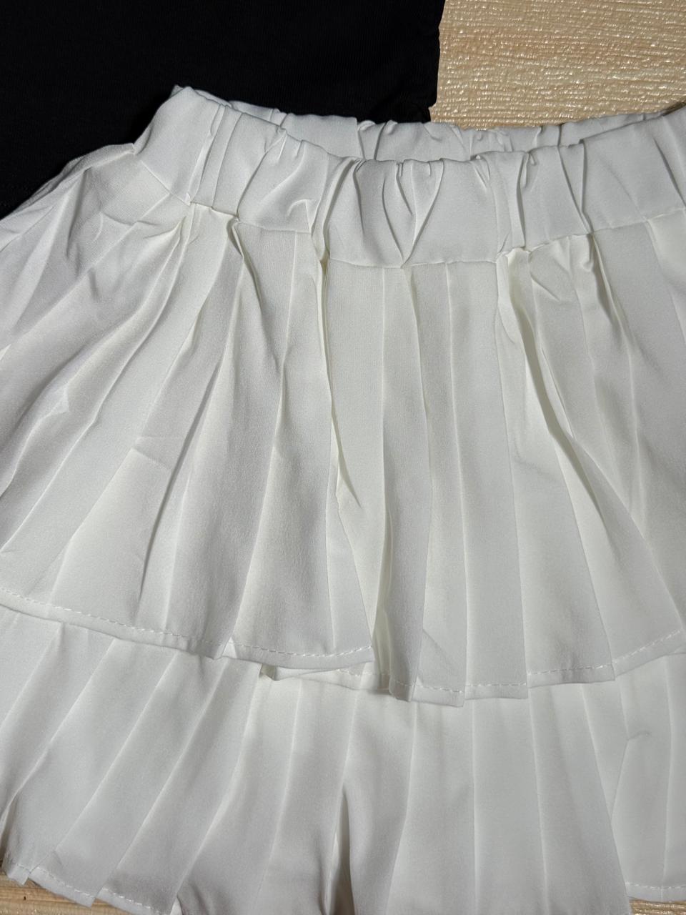 🖤 Stylish Black &amp; White Girls Outfit Set 🖤