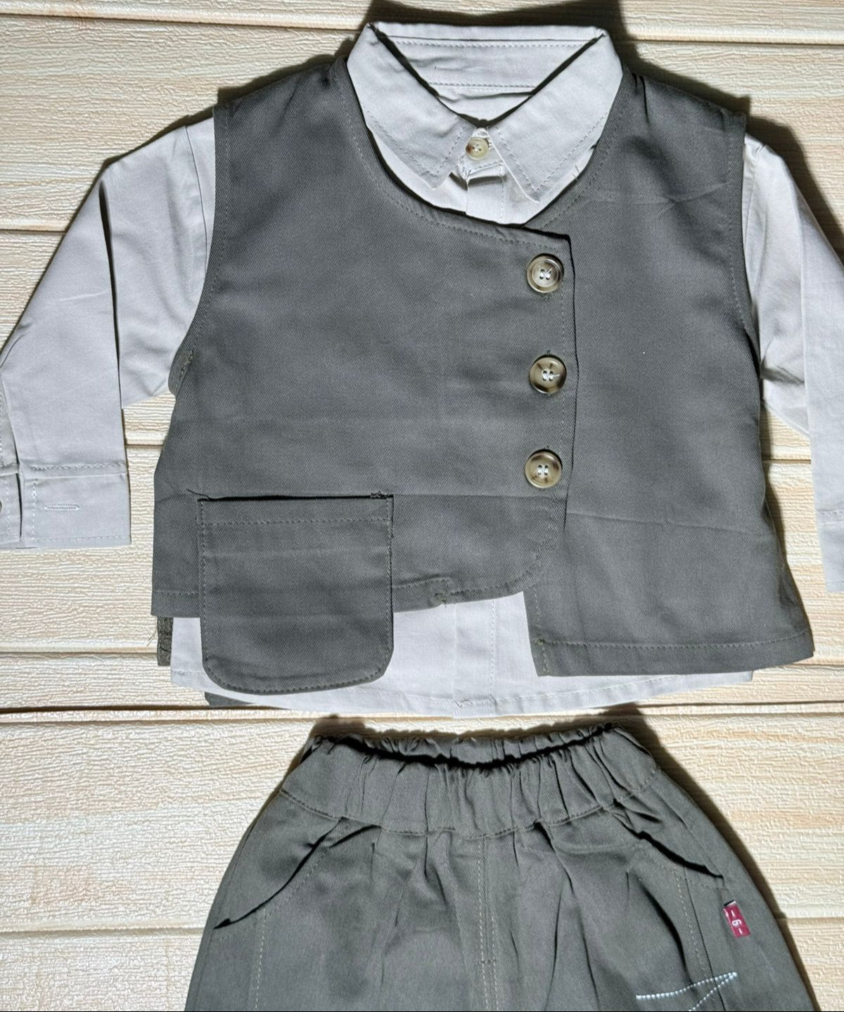 👦 Classic 3-Piece Baby Boy Outfit for little explorers