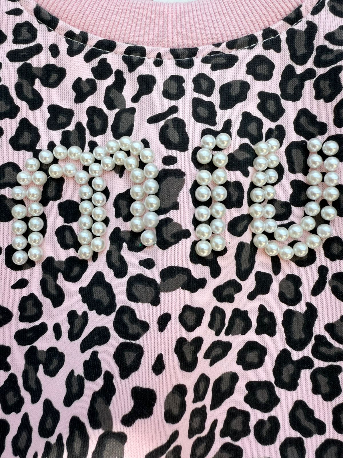 ✨ Stylish  Leopard Print 3-Piece Set for Girls ✨