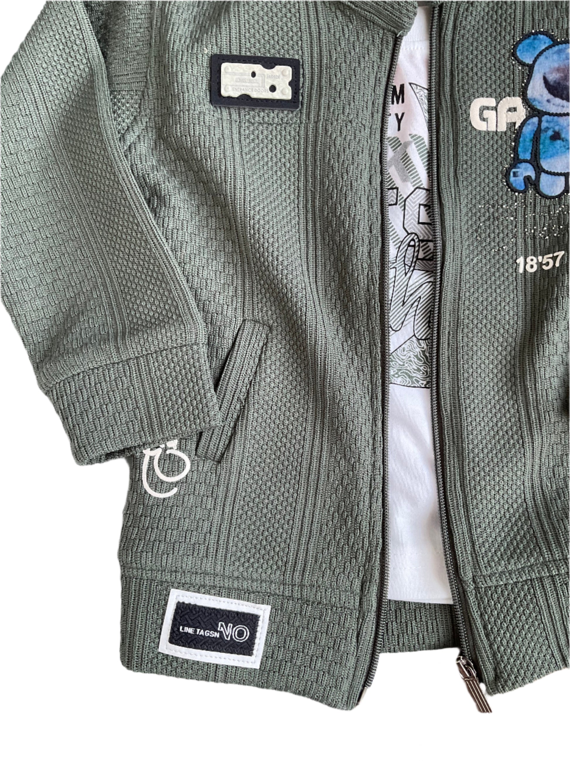 Stylish 3-piece winter set for boys – cool, cozy, and ready to shine!