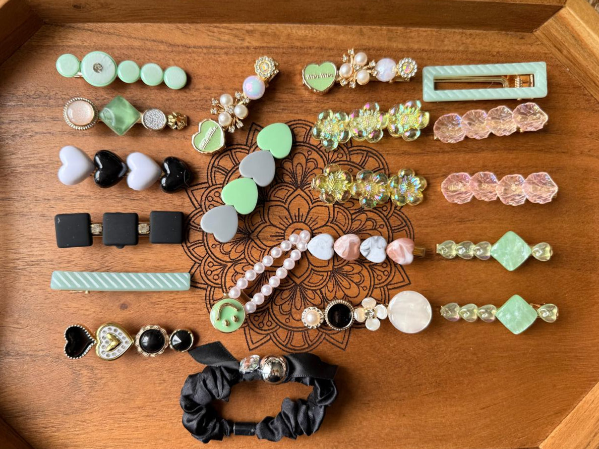 🌸 Mini Me Kidz – Premium Hair Accessories Collection 🌸