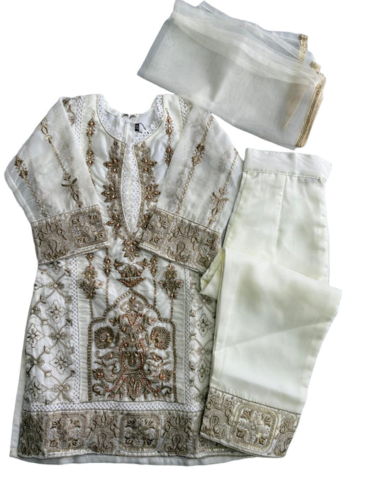 ✨ Ethnic Luxury Embroidered Suit Set ✨