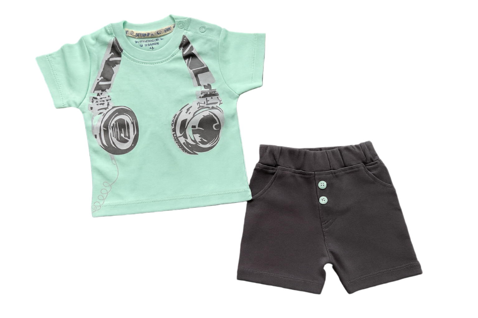 🎧 Cool &amp; comfy baby boy summer set – headphone print T-shirt with matching shorts!