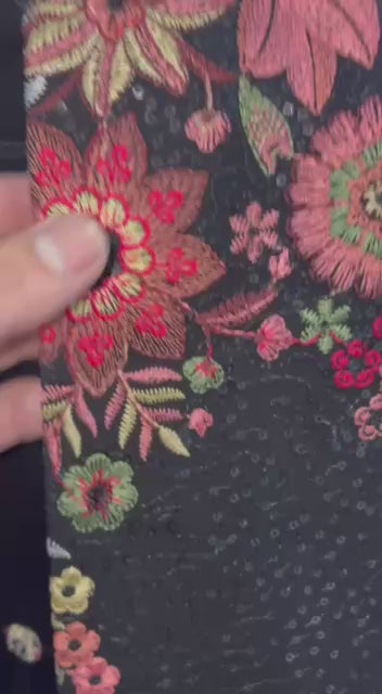 Load video: Premium Boys Traditional Sherwani Set with Free Necklace – Designer Ethnic Wear