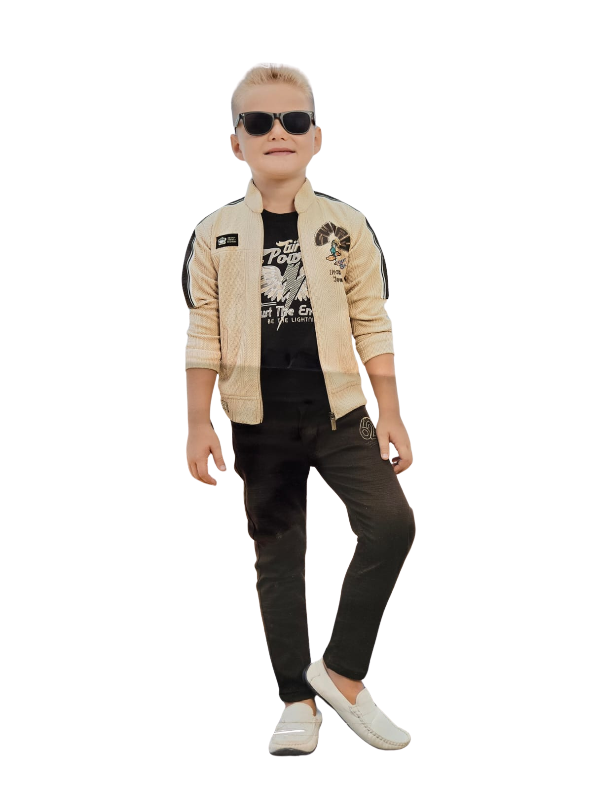 "Let your little explorer rock the winter in this stylish cartoon jacket & denim set! ❄️